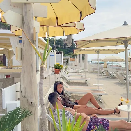 아파트 Valentino *