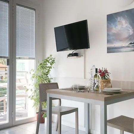 아파트 Valentino *